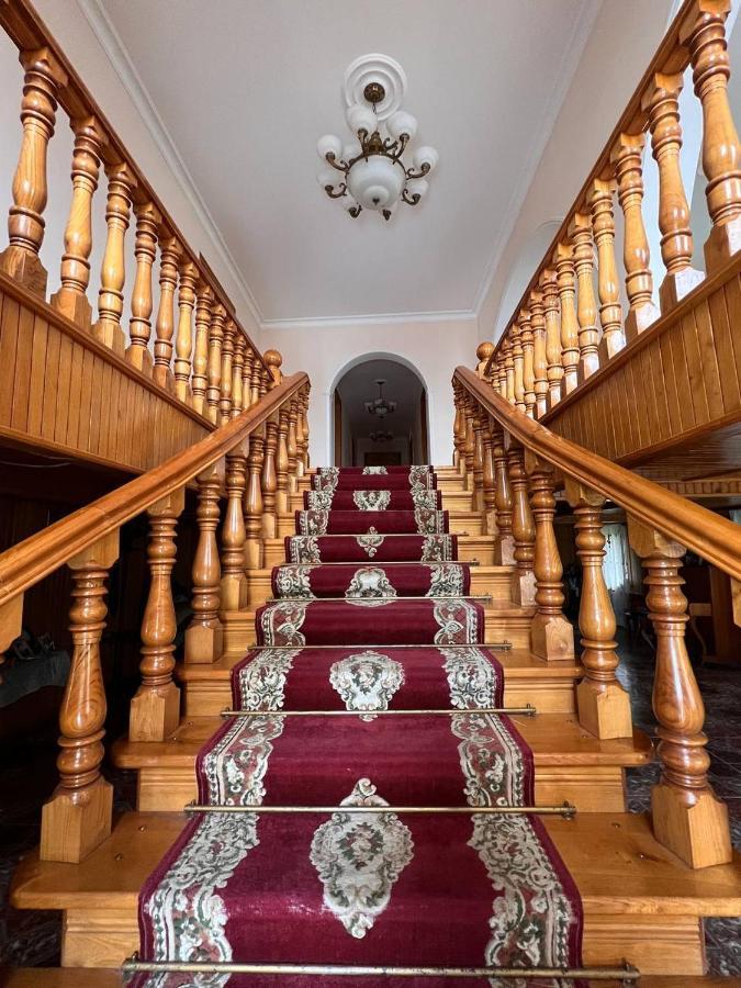 Hotel Gio Samtredia エクステリア 写真