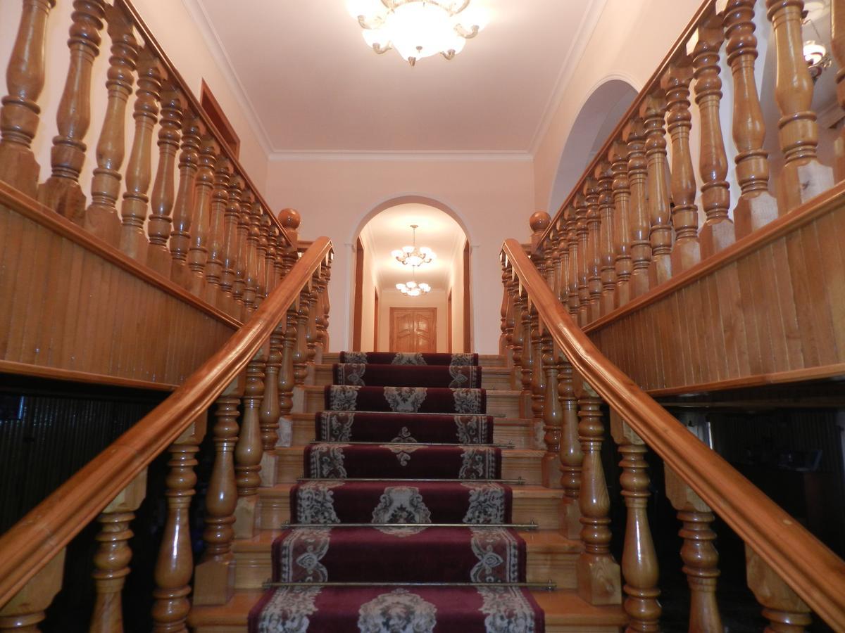 Hotel Gio Samtredia エクステリア 写真